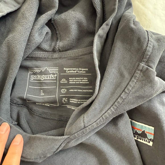 Patagonia Regenerative Organic Cotton Sweatshirt - Picture 2 of 5